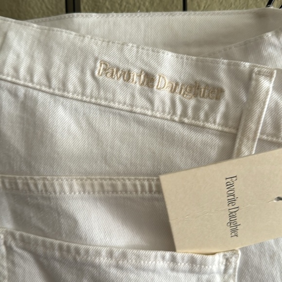 Favorite daughter NWT Vivi jeans in Bahamas, a beautiful white - Picture 2 of 5